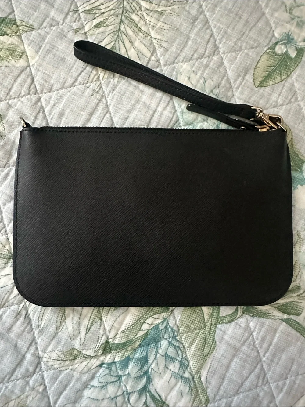 kate spade black leather wristlet clutch with gold plaque